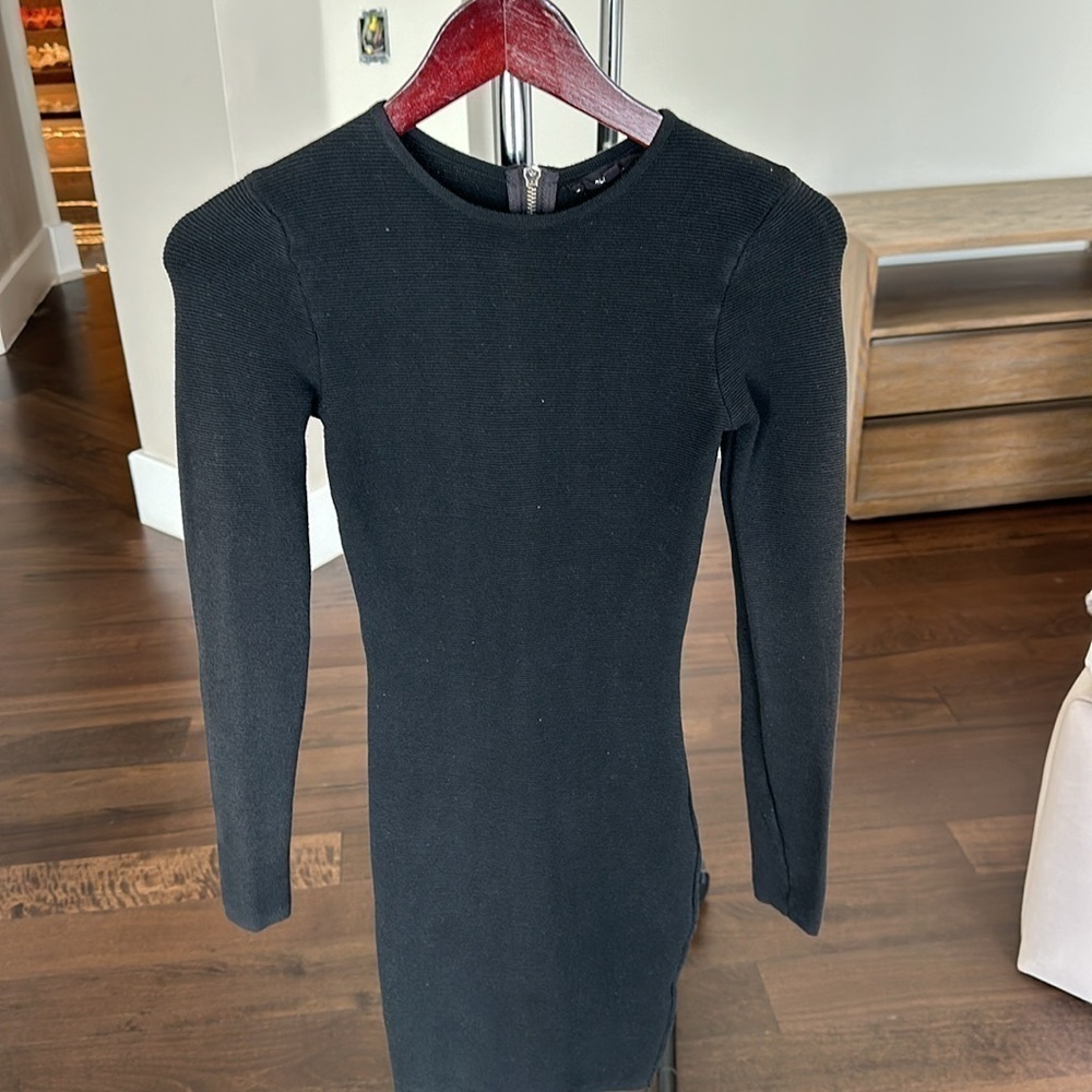 Olivaceous sweater dress - Picture 2 of 5